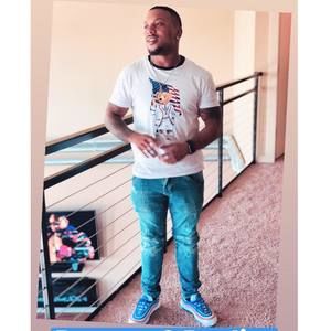 Meet your Posher, Alex